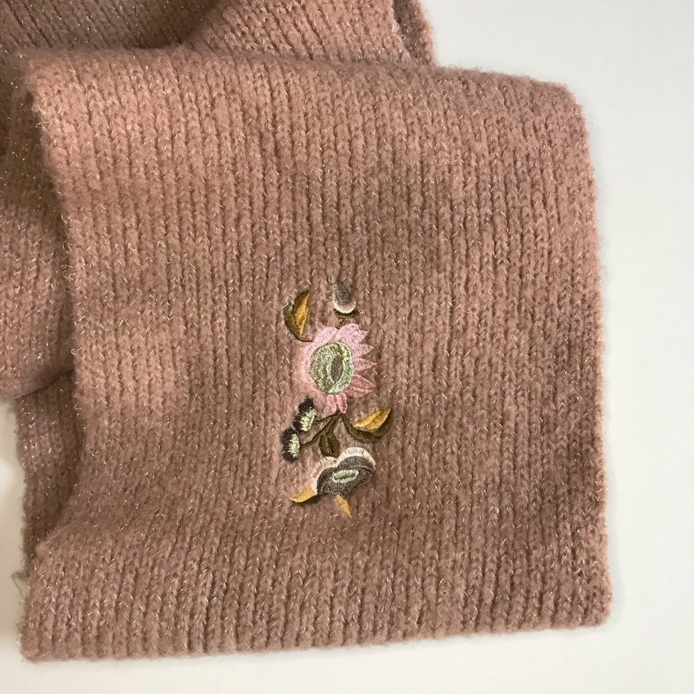 ZARA infinity knit scarf Tan with embroidery design One Size - Picture 3 of 11